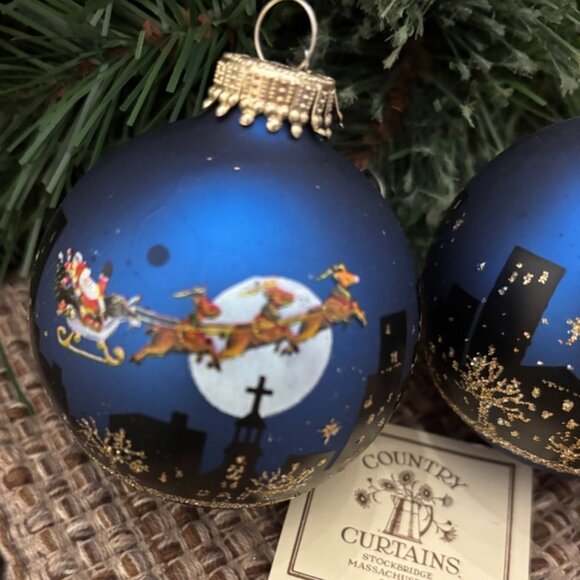 Country Curtains Set of 3 Hand Painted Santa and Sleigh over Jesus Church in Eve - Picture 2 of 4